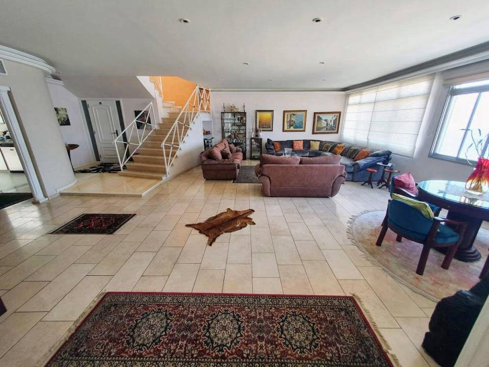 Квартира, 4306 м², 2 290 182$ — FAKTOR